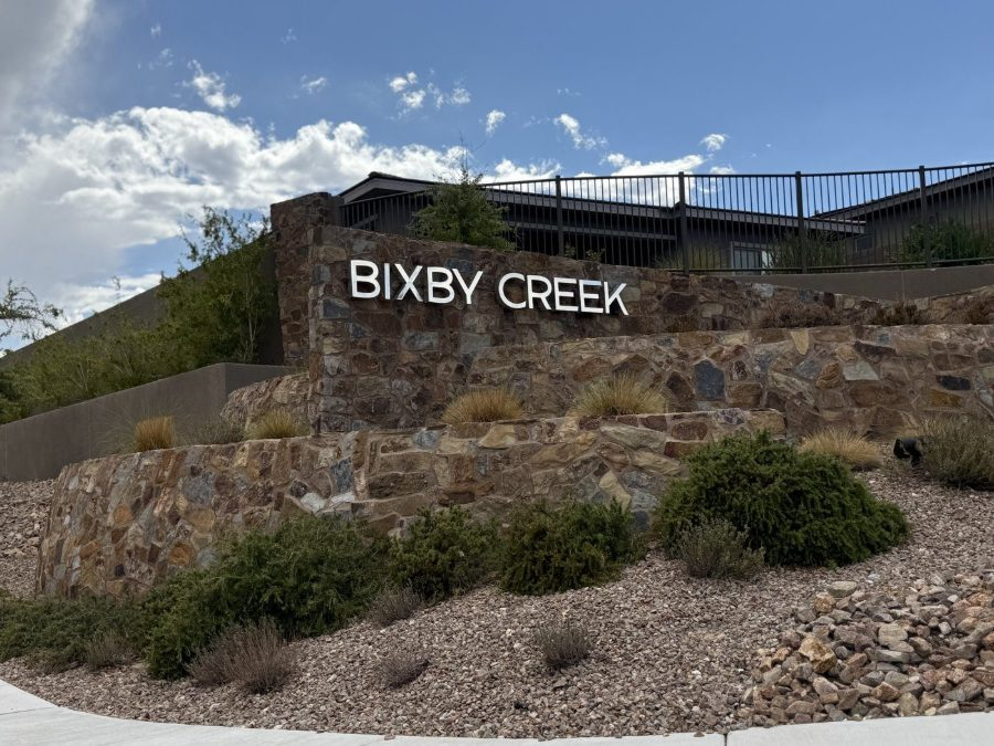 The Bixby Creek entrance monument in Stonebridge, Summerlin