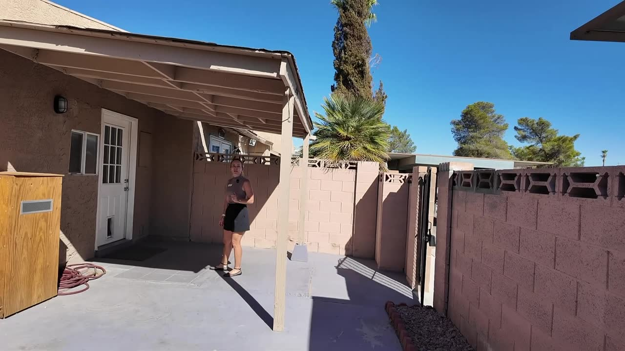 Private gated covered patio courtyard at 4274 Rollingstone Drive, Spring Valley Las Vegas townhome