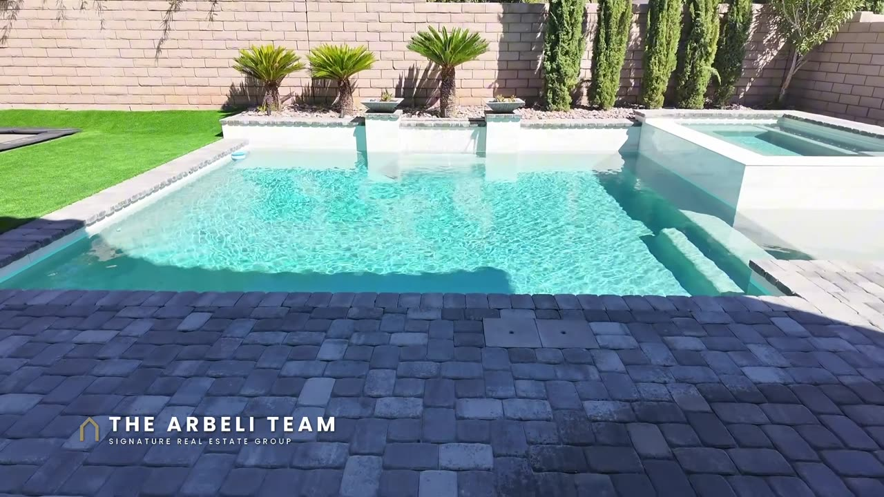 Heated PebbleTec pool and raised spa with pavers, Las Lomas at The Paseos, Summerlin West